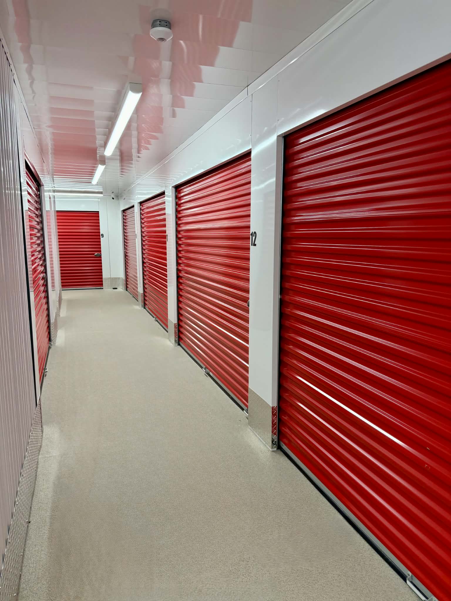 11' x 13' Unit